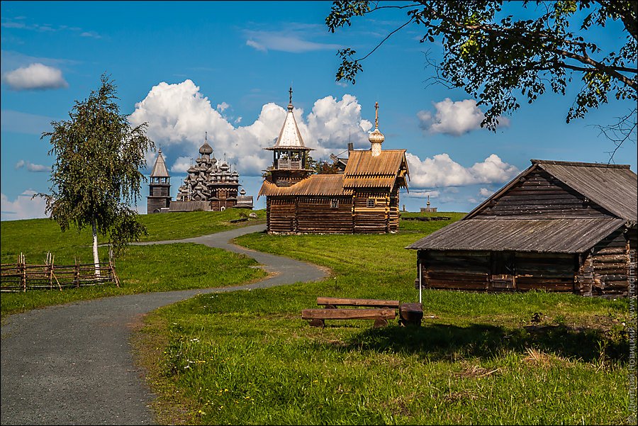 Кижи. Дорога к церкви