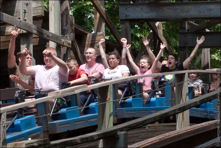 Stampida. Port Aventura